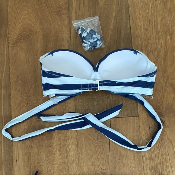 La Vie en Rose Bikini Bathing suit - Picture 3 of 4